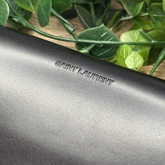 Yves Saint Laurent Classic 11 Aviator Sunglasses - Picture 6 of 7